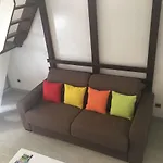 Studio-Mezzanine Proche Toutes Commodites